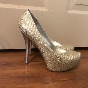 Aldo Metallic Pump